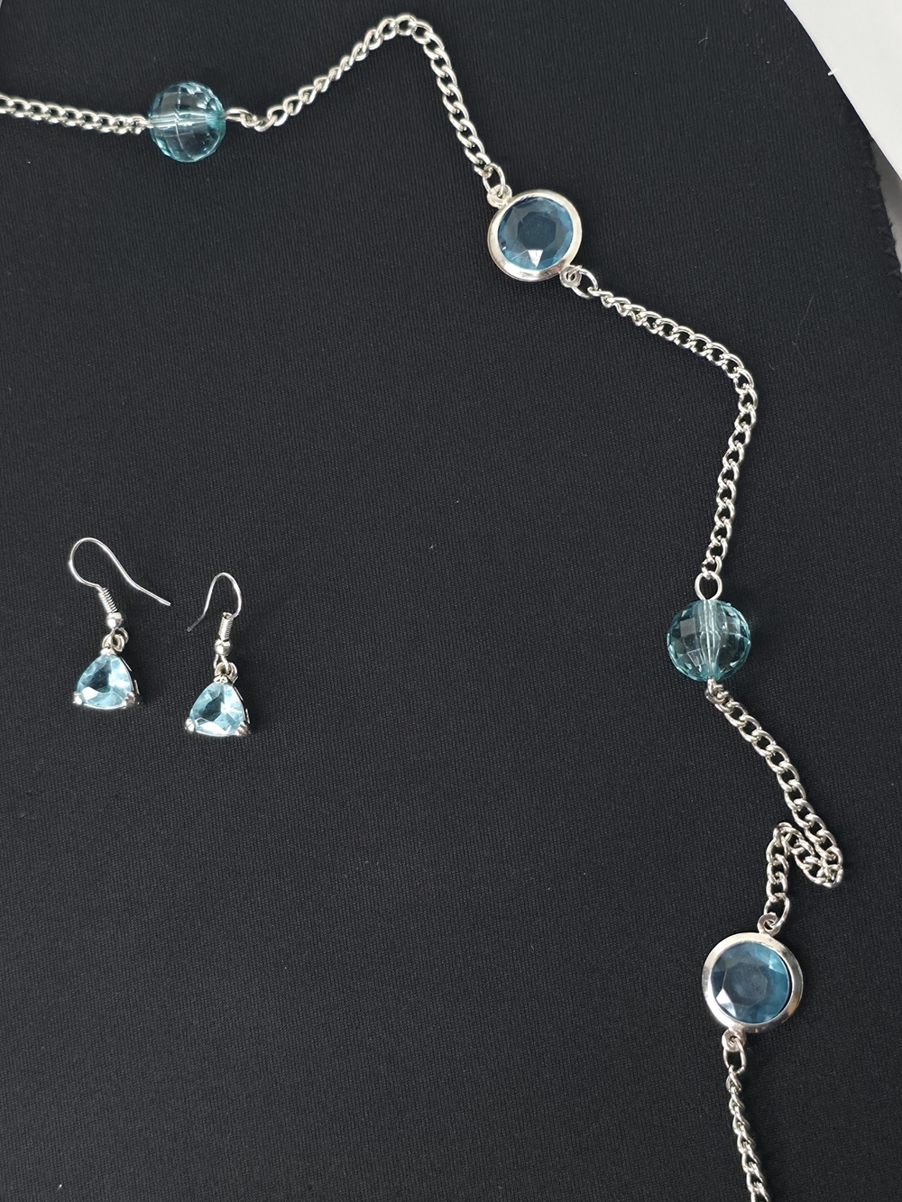 Vintage Sapphire Blue Faceted Station Necklace Matching Earrings Set 3pc - Picture 3 of 6
